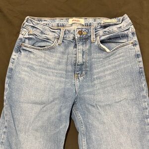 Wrangler Women's Classic Light Blue Straight Leg Jeans